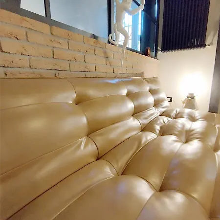 Apartamento Industrial Design Loft - Vicino Lo Stadio Bolonia